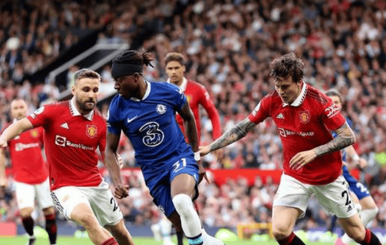 包含转折点华盛顿奇才战术微调，英超今夜攻防权衡，目标明确，资深球员宣示担当的词条