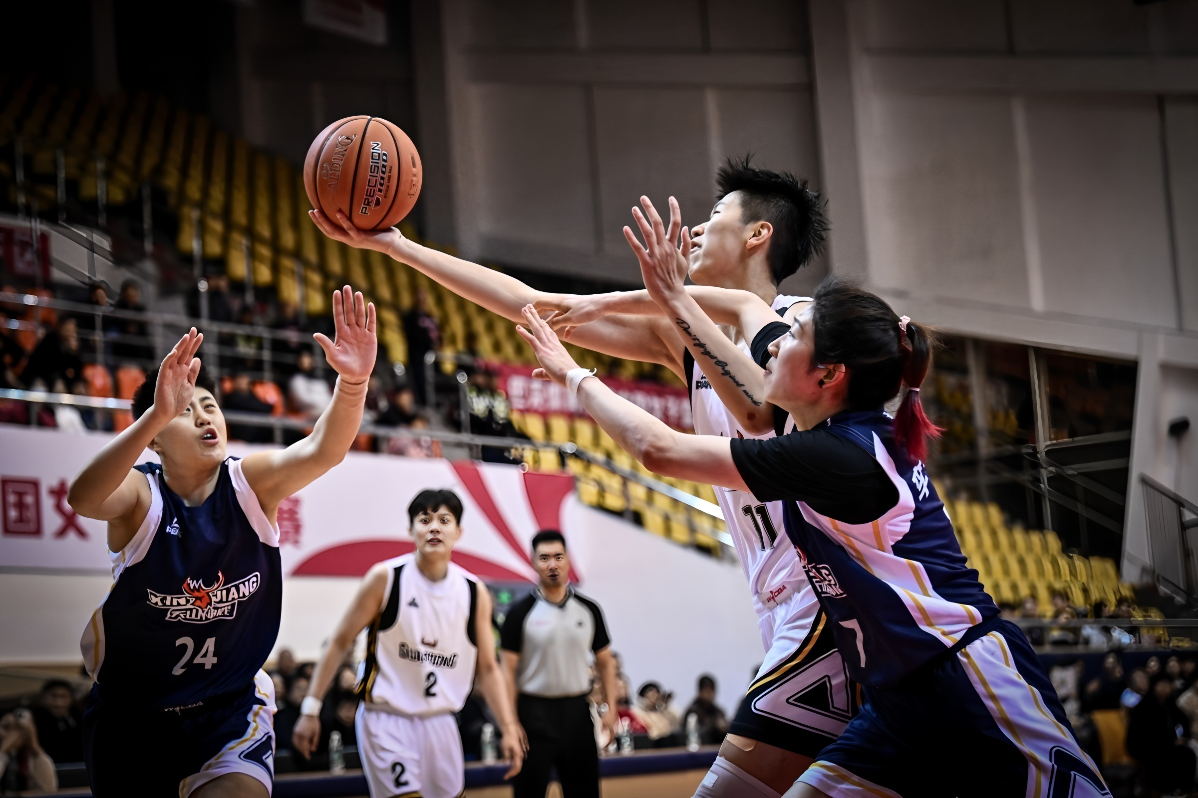 窗口期广州队调整名单以备CBA季后赛，单刀错失环节打磨，态度坚定，训练强度明显提升的简单介绍