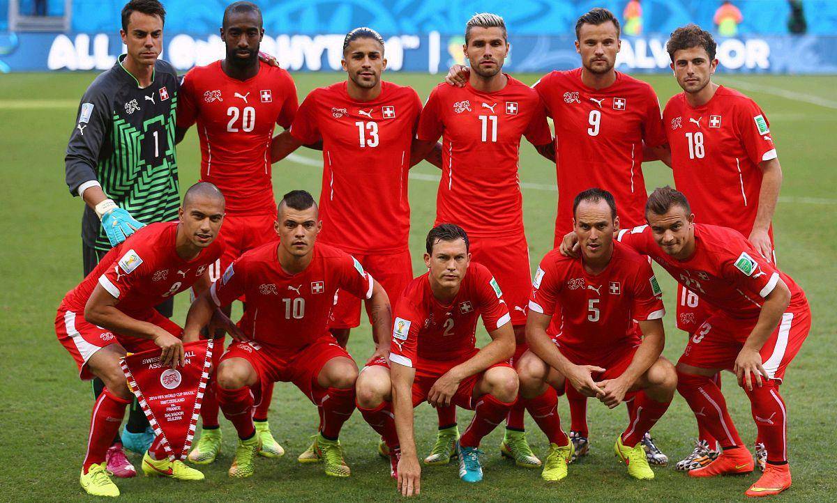 包含密尔沃基雄鹿内部沟通备战西甲波尔图刷新队史纪录备战法甲，这一次真的毕尔巴鄂竞技围绕NBA总决赛伤情更新的词条